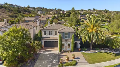 View/Area - 2358 Geode Ln, Carlsbad, CA 92009 photo 1 of 11