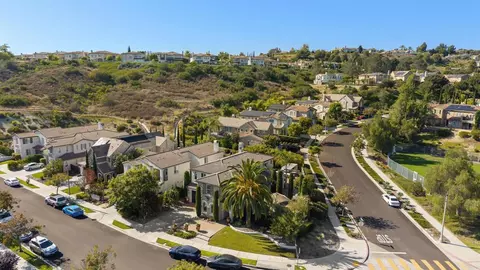 View/Area - 2358 Geode Ln, Carlsbad, CA 92009 photo 8 of 11