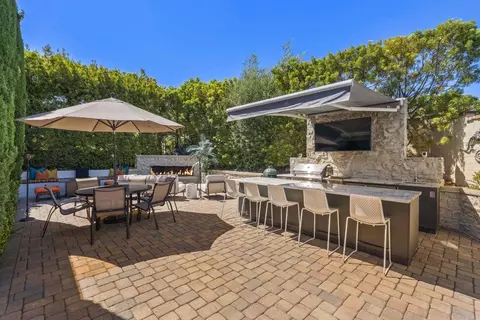 Exterior - 2358 Geode Ln, Carlsbad, CA 92009 photo 13 of 21