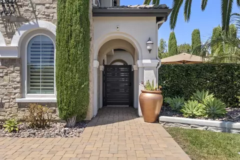 Exterior - 2358 Geode Ln, Carlsbad, CA 92009 photo 4 of 21