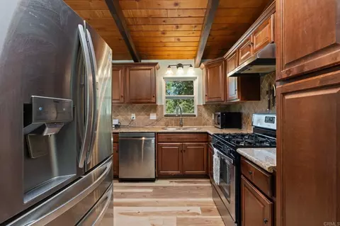 Kitchen - 4722 Park Ln, Alpine, CA 91901 photo 3 of 3