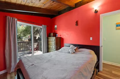 Bedroom - 4722 Park Ln, Alpine, CA 91901 photo 2 of 4