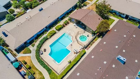 View/Area - 818 E Washington Ave, Escondido, CA 92025 photo 1 of 1