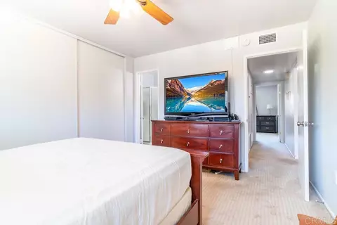 Bedroom - 818 E Washington Ave, Escondido, CA 92025 photo 3 of 5