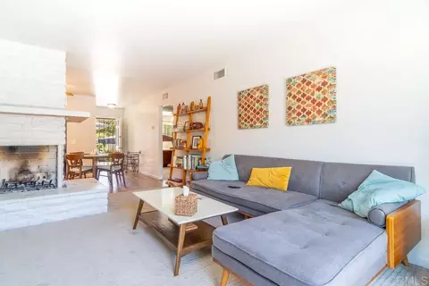 Living - 818 E Washington Ave, Escondido, CA 92025 photo 1 of 3