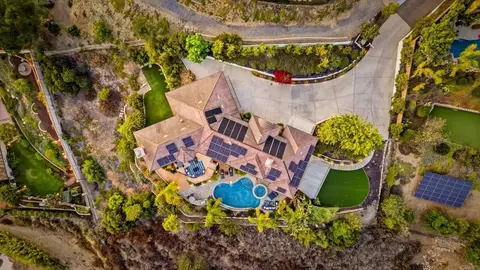 View/Area - 14040 Iris Ln, Poway, CA 92064 photo 8 of 9