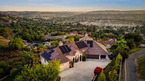View/Area - 14040 Iris Ln, Poway, CA 92064 photo 1 of 9