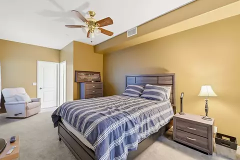 Bedroom - 14040 Iris Ln, Poway, CA 92064 photo 7 of 9