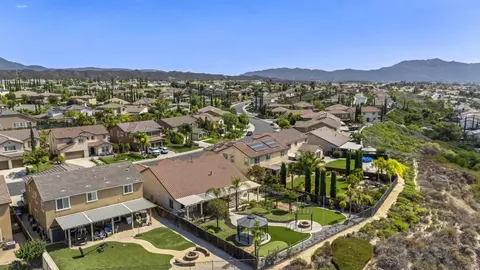 View/Area - 33896 Galleron St, Temecula, CA 92592 photo 7 of 9
