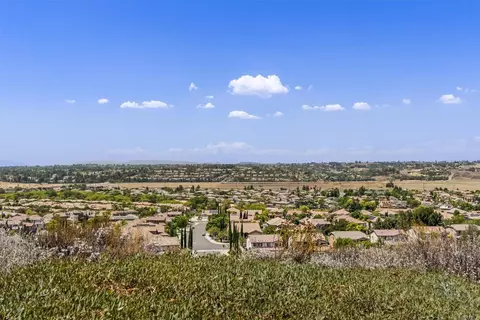 View/Area - 33896 Galleron St, Temecula, CA 92592 photo 9 of 9