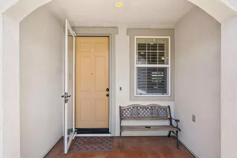 Entry Way - 33896 Galleron St, Temecula, CA 92592 photo 2 of 6
