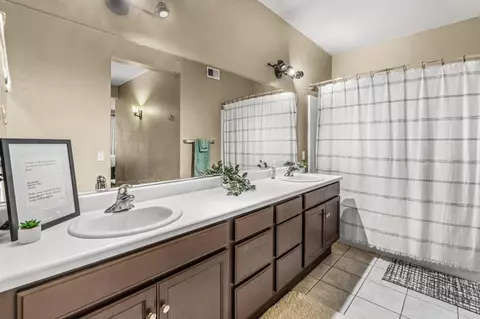 Bath - 3267 Dehesa Rd #67, El Cajon, CA 92019 photo 2 of 3