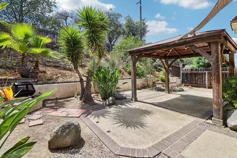 Exterior - 1990 Tecate, Escondido, CA 92029 photo 8 of 16