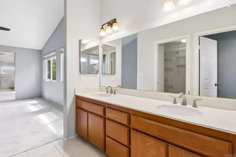 Entry Way - 1990 Tecate, Escondido, CA 92029 photo 4 of 4