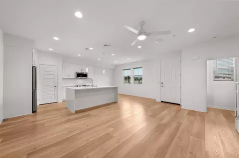 Living - 10345 Graphite St, Spring Valley, CA 91977 photo 1 of 1