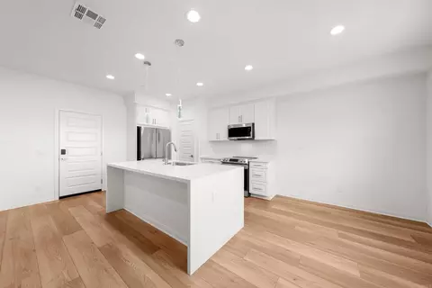 Kitchen - 10345 Graphite St, Spring Valley, CA 91977 photo 2 of 3