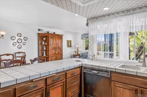 Kitchen - 1600 Swallow Dr, El Cajon, CA 92020 photo 2 of 4