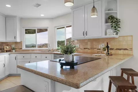 Kitchen - 2645 Daisy Ln, Fallbrook, CA 92028 photo 1 of 4