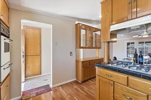 Entry Way - 1032 Iris Ave, Imperial Beach, CA 91932 photo 2 of 2