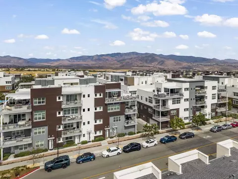 View/Area - 3002 Bravo Loop #2, Chula Vista, CA 91915 photo 5 of 8