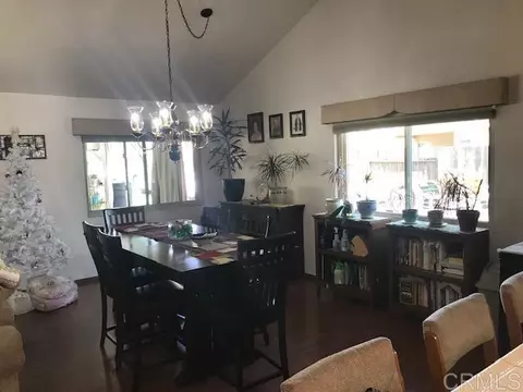 346 Hunter Ct, Alpine, CA 91901 photo 4