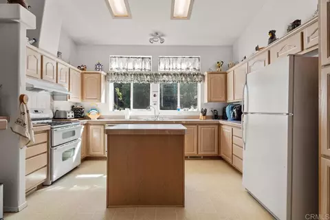 33466 Sandy Creek Ln, Pine Valley, CA 91962 photo 7