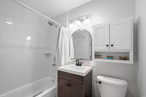 Bath - 9601 Halberns Blvd, Santee, CA 92071 photo 3 of 3