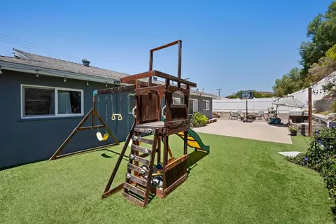 Exterior - 9601 Halberns Blvd, Santee, CA 92071 photo 11 of 16