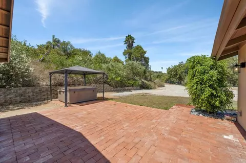 Exterior - 3131 Summit Dr, Escondido, CA 92025 photo 8 of 11