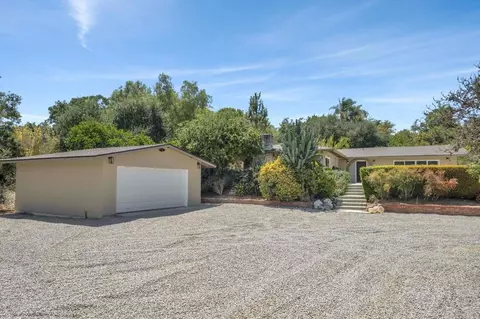 Exterior - 3131 Summit Dr, Escondido, CA 92025 photo 10 of 11