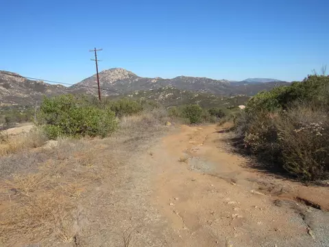 36 Leoney Ct, Jamul, CA 91935 photo 12
