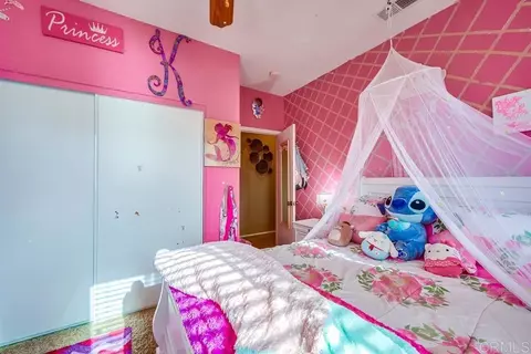 Bedroom - 33018 Terrace Dr, Temecula, CA 92592 photo 7 of 9