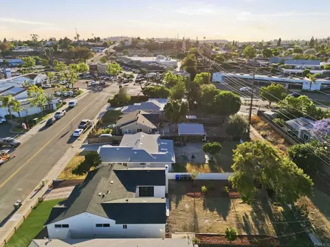 View/Area - 8330 Dallas St, La Mesa, CA 91942 photo 3 of 4