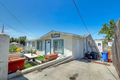 2774 Vista Way, National City, CA 91950