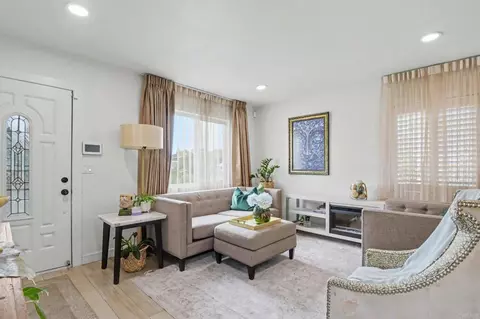 Living - 1150 14th St, Imperial Beach, CA 91932 photo 2 of 3