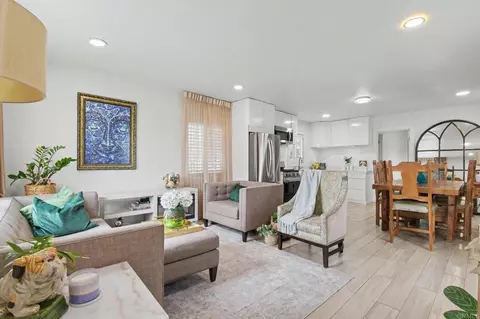 Living - 1150 14th St, Imperial Beach, CA 91932 photo 1 of 3