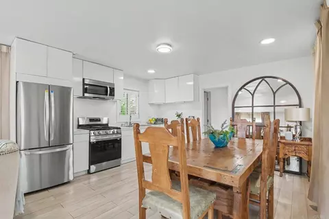 Dining - 1150 14th St, Imperial Beach, CA 91932 photo 1 of 4