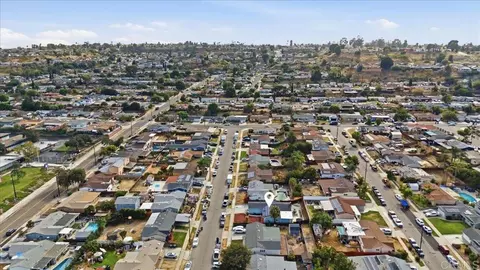 View/Area - 8840 Milburn Ave, Spring Valley, CA 91977 photo 9 of 12