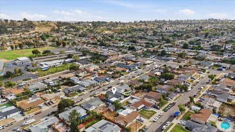 View/Area - 8840 Milburn Ave, Spring Valley, CA 91977 photo 7 of 12