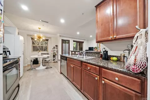 Kitchen - 1434 Marshall Rd #16, Alpine, CA 91901 photo 3 of 4