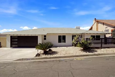 Exterior - 1024 Circle Dr, Escondido, CA 92025 photo 8 of 10