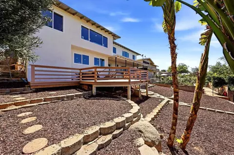 Exterior - 1024 Circle Dr, Escondido, CA 92025 photo 7 of 10