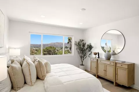 Bedroom - 1024 Circle Dr, Escondido, CA 92025 photo 2 of 7