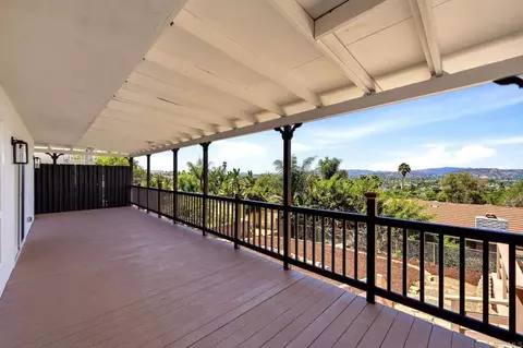 Exterior - 1024 Circle Dr, Escondido, CA 92025 photo 2 of 10