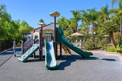 1550 Apache Dr UNIT D, Chula Vista, CA 91910 photo 3