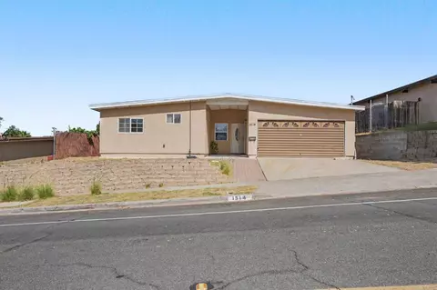 1514 Woodrow Ave, San Diego, CA 92114