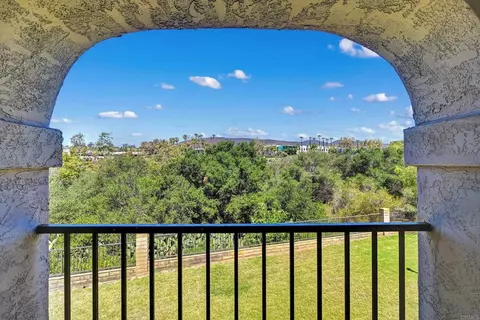 13238 Wimberly Sq #194, San Diego, CA 92128