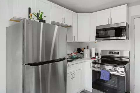 Kitchen - 2610 Helix St, Spring Valley, CA 91977 photo 7 of 7
