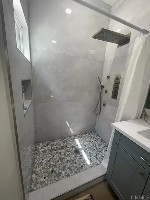 Bath - 12540 Taunt Pl, Poway, CA 92064 photo 5 of 6