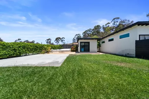 Exterior - 12540 Taunt Pl, Poway, CA 92064 photo 2 of 15